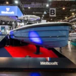 World Premiere Wellcraft 28 T-TOP